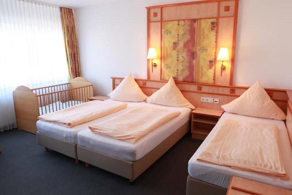 Hotel Wetterau - Self-Check-In Wölfersheim Quarto foto